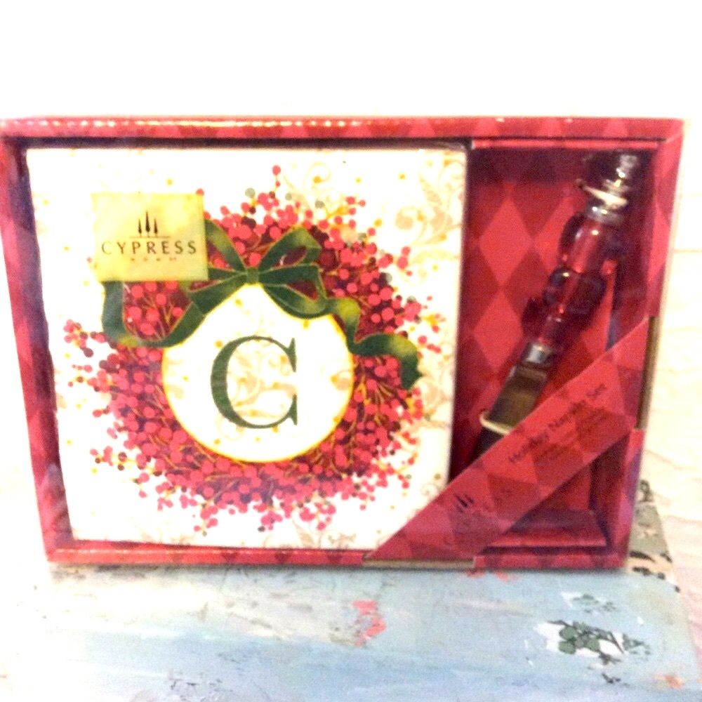 Napkin/Spreader Set by Cypress Home